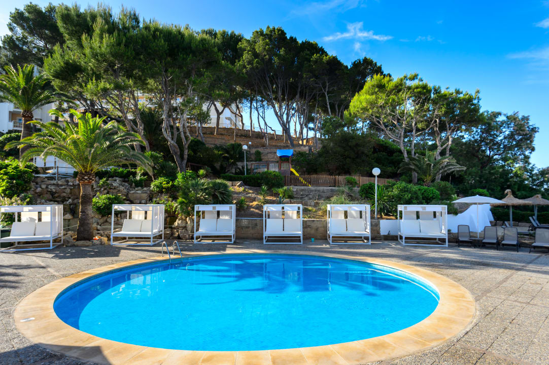 Pool Hotel Vibra Beverly Playa