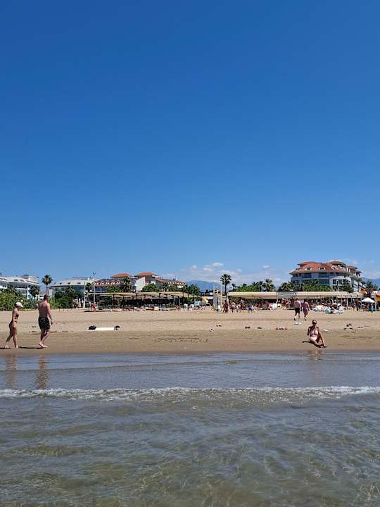 Strand Side Aquamarin Resort & Spa