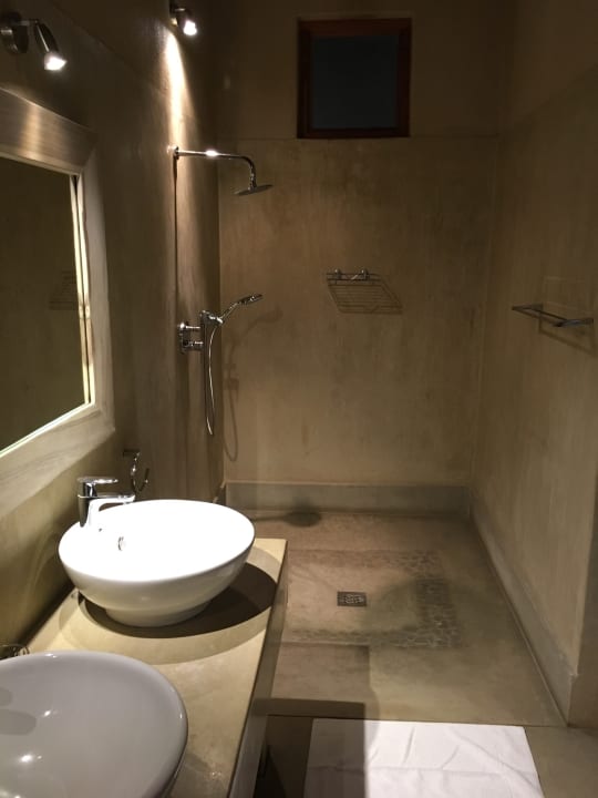 Zimmer Emanya@Etosha Lodge