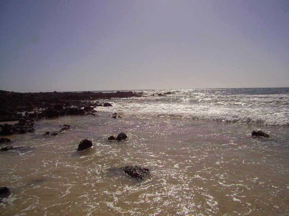 Die Schönheit des Lava und des Meeres Hotel Riu Palace Tres Islas