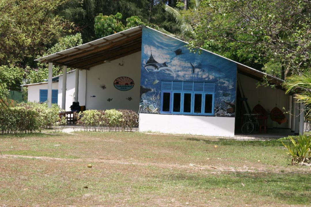 Diverland (Gan) Equator Village Resort