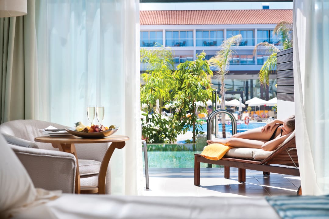 Zimmer Olympic Lagoon Resort Paphos