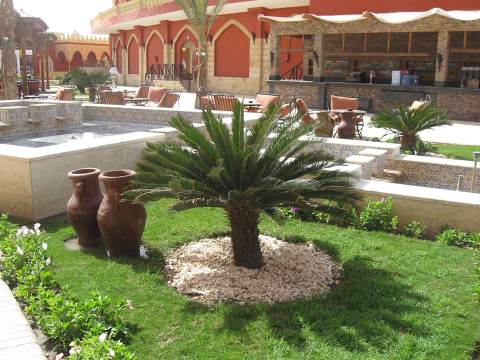 Отель Pickalbatros Alf Leila Wa Leila Resort - Neverland Hurghada