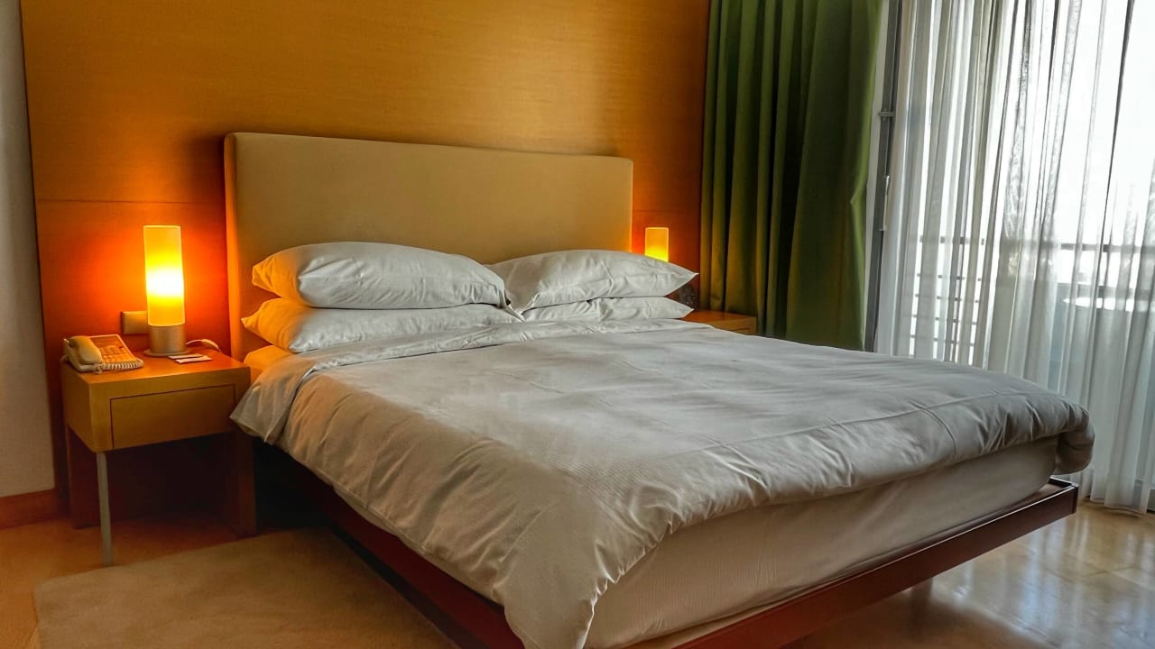 Zimmer Hilton Athens