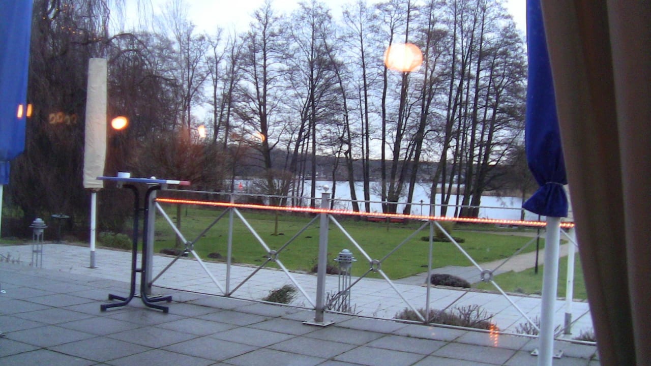 Restaurant: Sicht aufs Wasser DAS SCHMÖCKWITZ