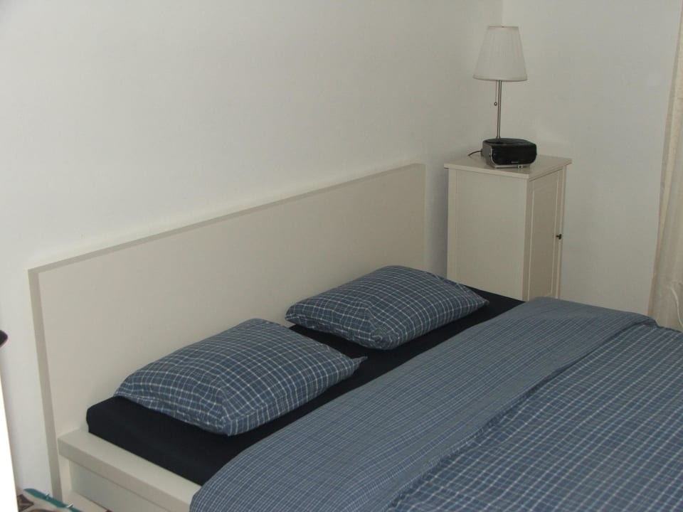 Schlafzimmer Apartment24 Schoenbrunn - Hasenhutgasse 9 & Schwenkgasse 16