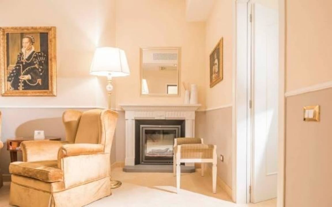 Junior Suite Twin Golden Tower Hotel