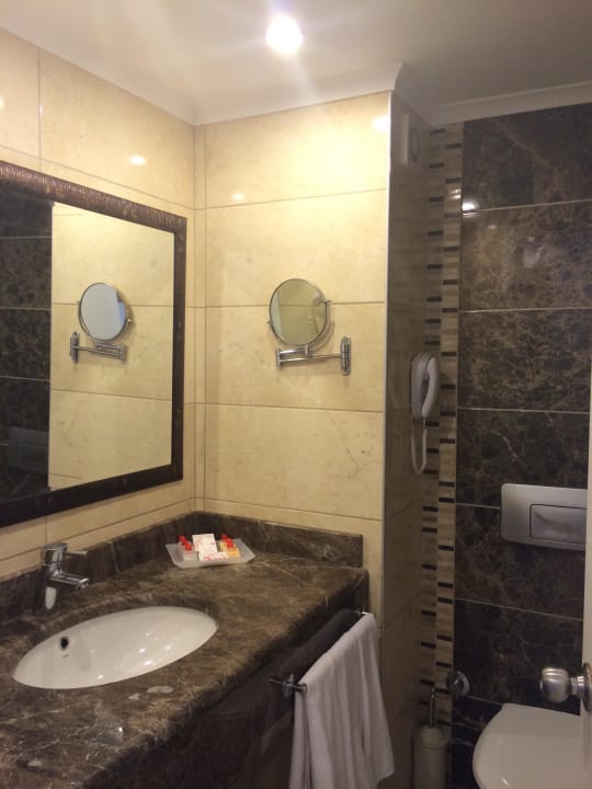 Badezimmer Hane Family Resort