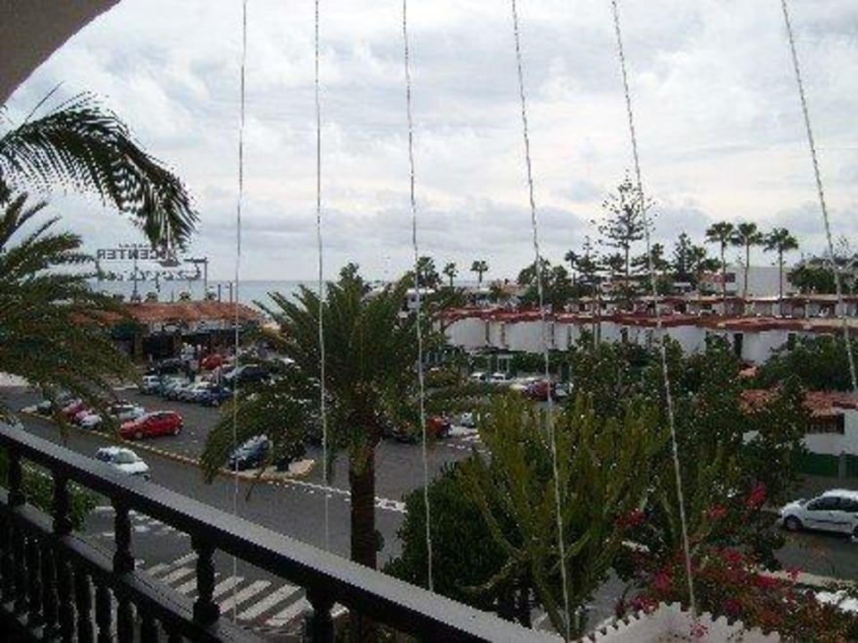 Blick vom Balkon in der 4. Etage Hotel Parque Tropical