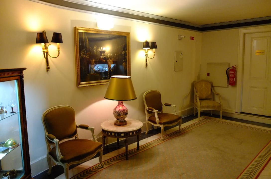 Einer der Flure Hotel Avenida Palace