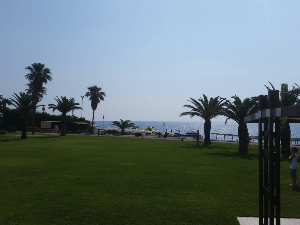 Gepflegte Gartenanlage Club Marco Polo