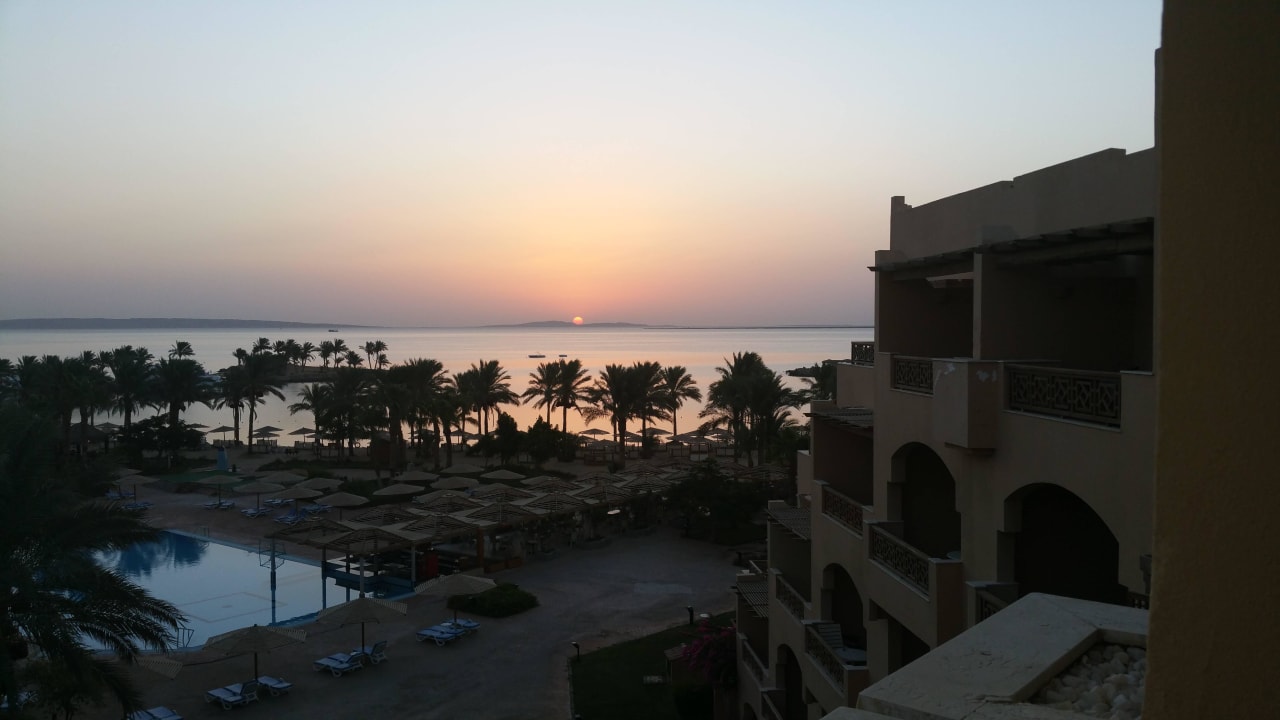 Sonnenaufgang von Zimmer 543 Continental Hotel Hurghada