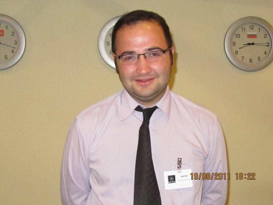 Fatih bei der Arbeit Hotel Süral Garden
