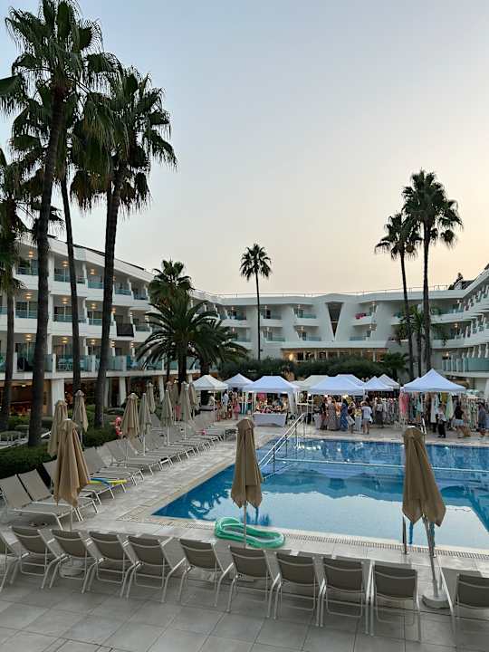 Pool Iberostar Waves Playa de Muro