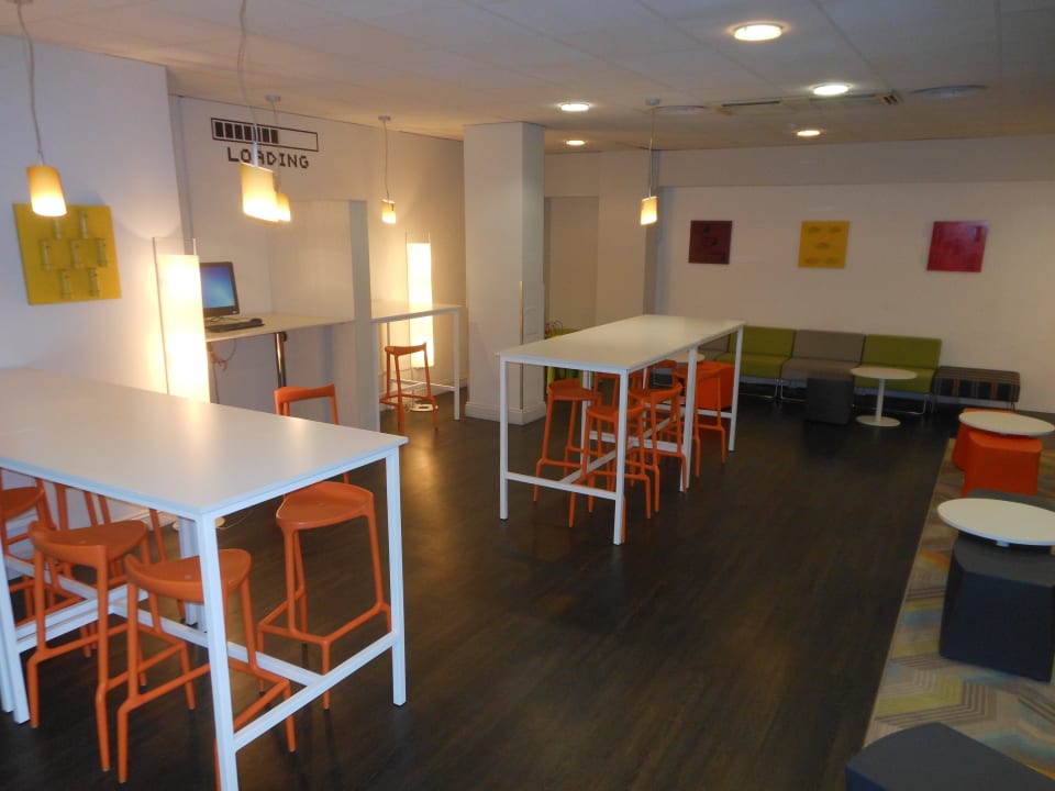 Lounge ibis Styles London Excel