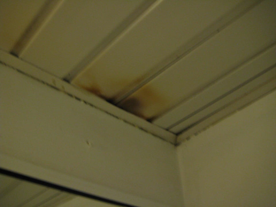 Zimmer 1:Frechheit, so etwas als Zimmer anzubieten Wyndham Alltra Samana