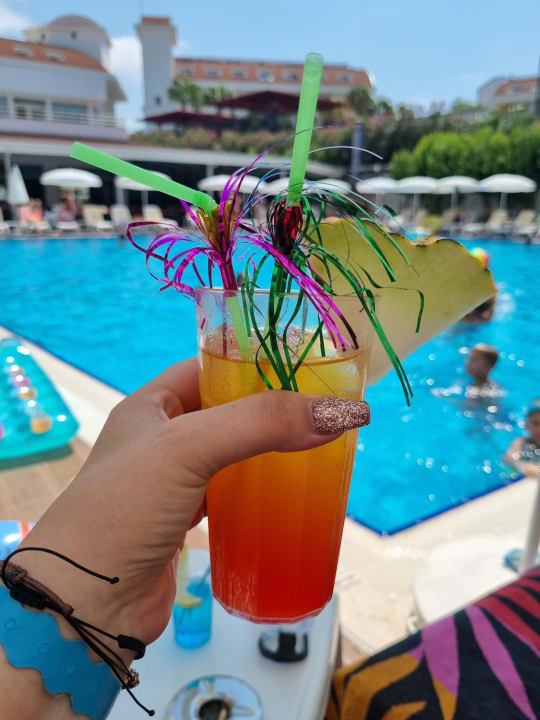 Gastro Side Aquamarin Resort & Spa