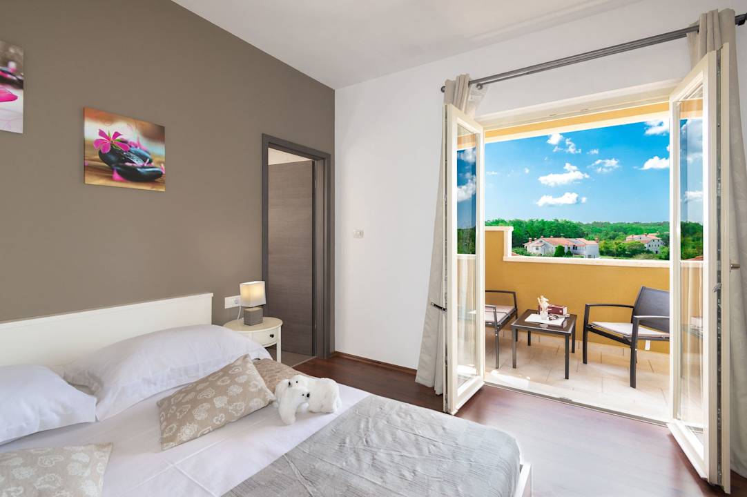 Zimmer Villa Coridigo | High Position with Panorama View