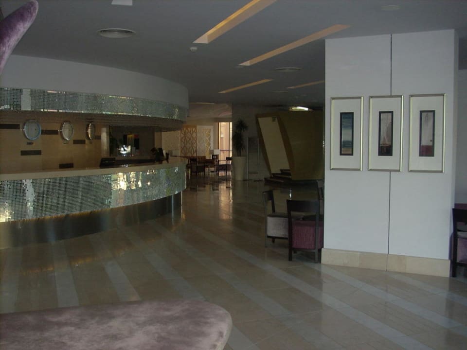 Lobby Blue Waters Club