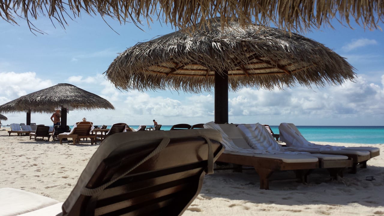 Strand Palm Beach Resort & Spa Maldives