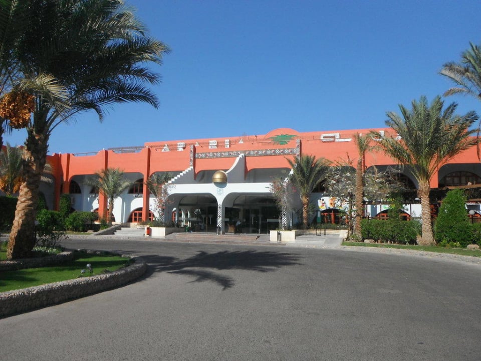 Hoteleingang Arabia Azur Resort