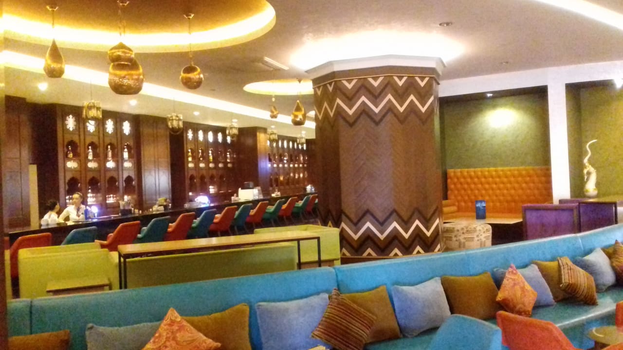 Lobby Royal Taj Mahal Hotel