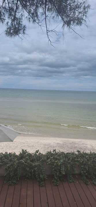 Strand Hotel Let's Sea Hua Hin Al Fresco Resort