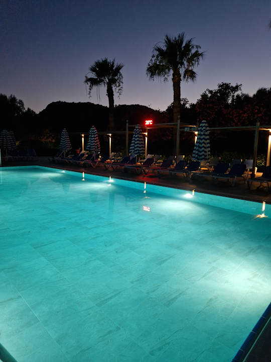 Pool TUI BLUE Sarigerme Park
