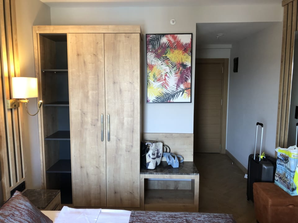 Zimmer My Home Sky Hotel