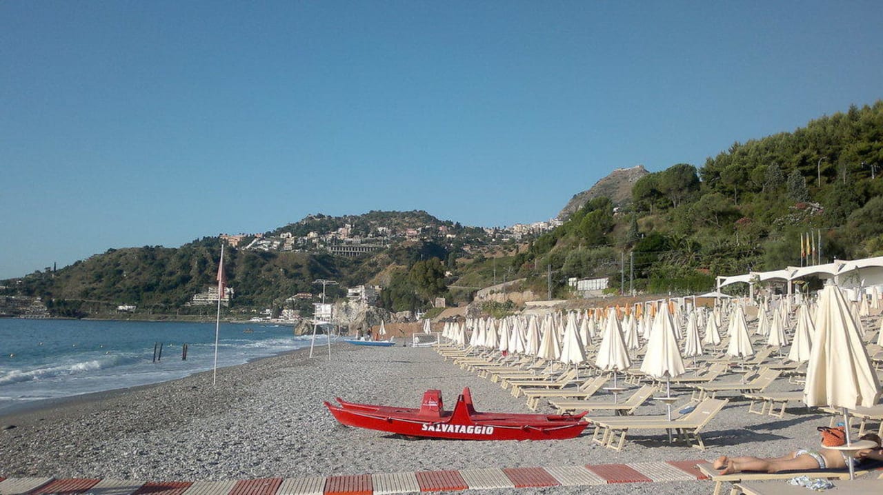 Blick vom Strand Hotel Caparena