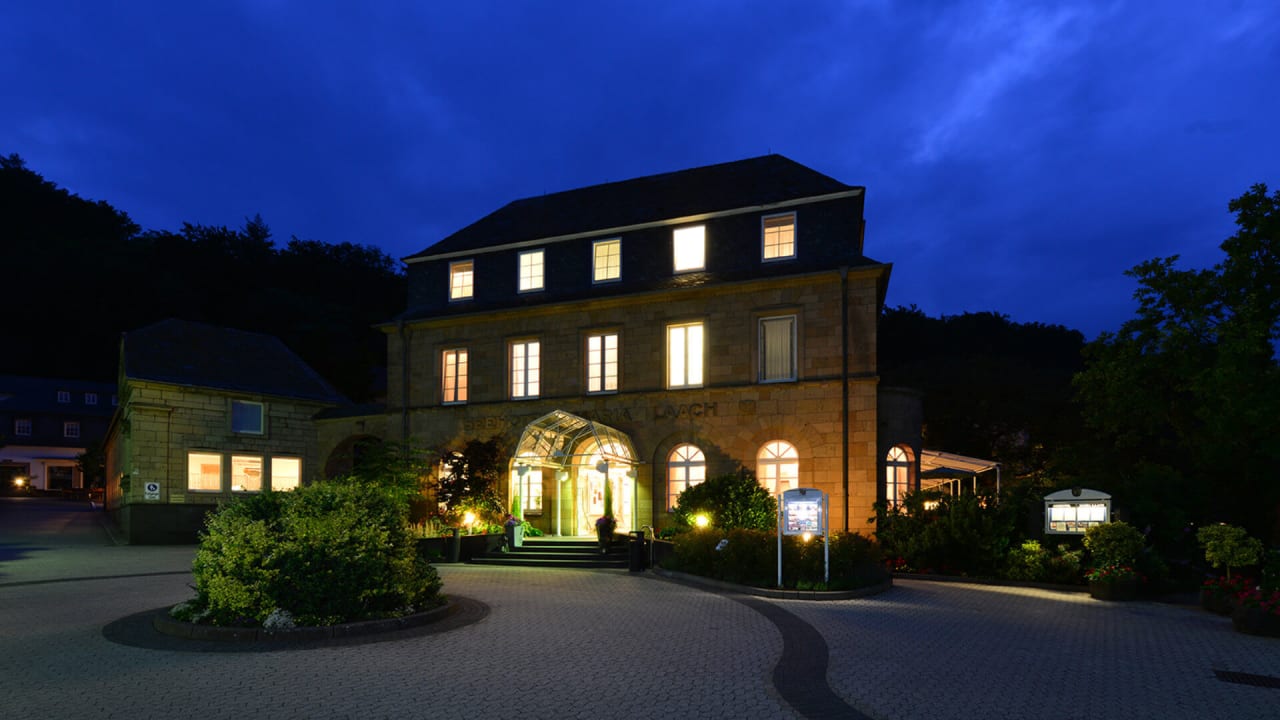 Außenansicht Seehotel Maria Laach