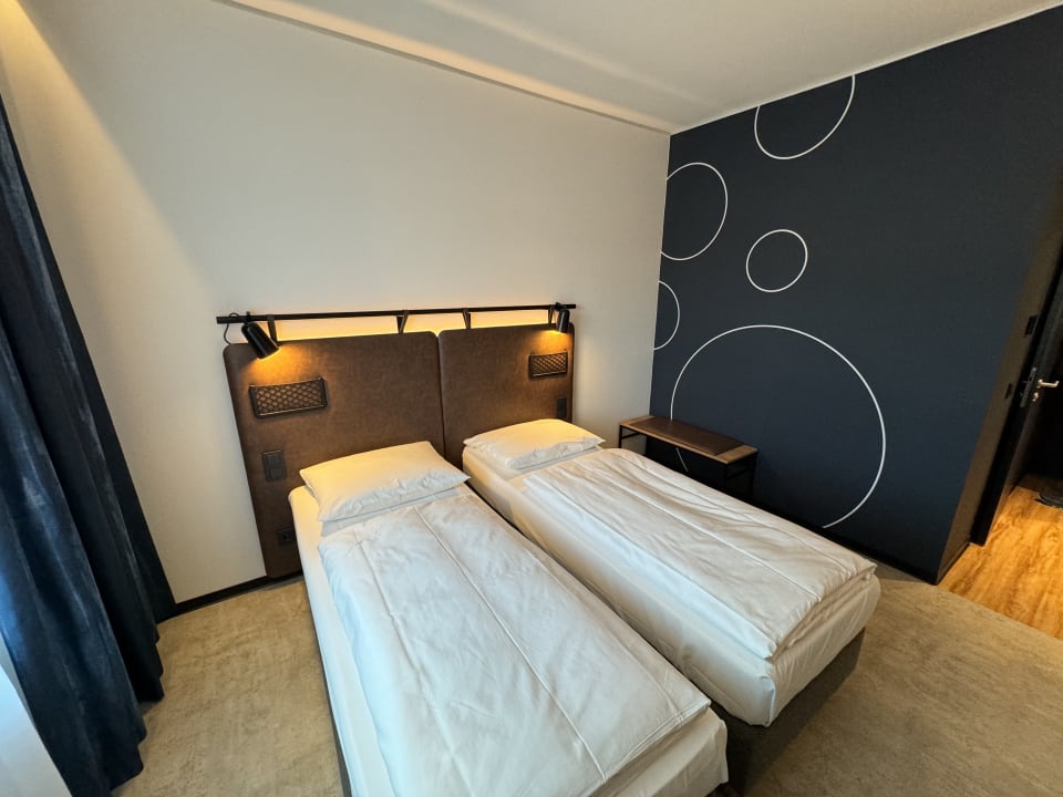 Zimmer H2 Hotel Düsseldorf City
