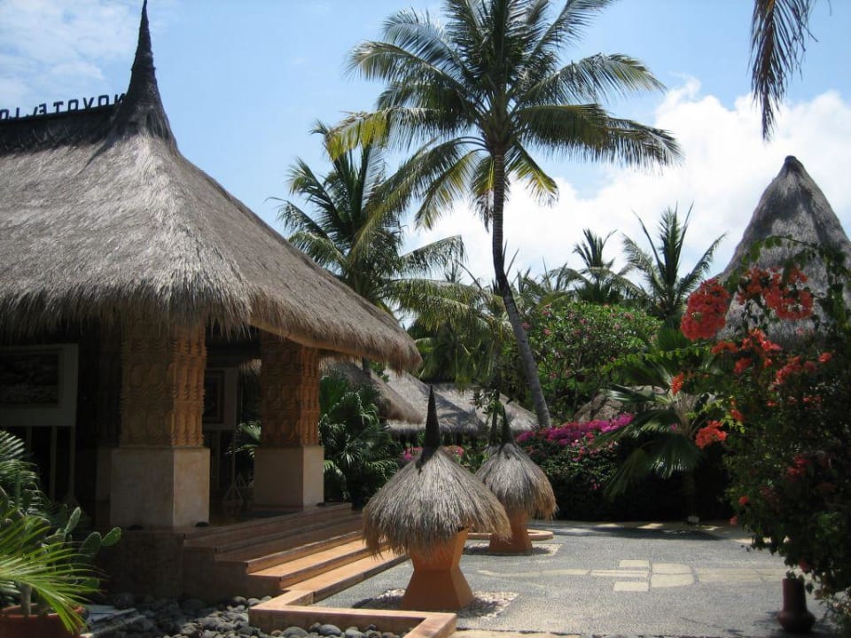 Hotellobby Novotel Lombok Resort & Villas