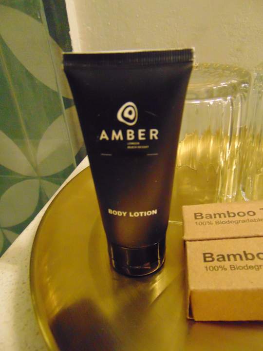 Zimmer Amber Lombok Beach Resort