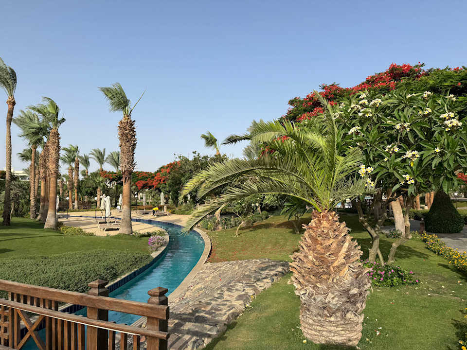 Gartenanlage Steigenberger ALDAU Beach Hotel