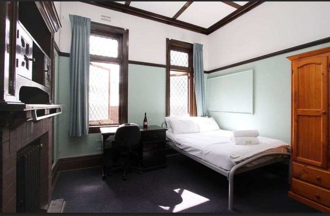 Room Hotel Newton Space