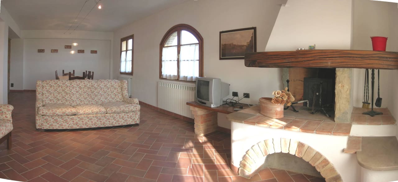 Salone LOGGIATO Agriturismo Renai e Monte