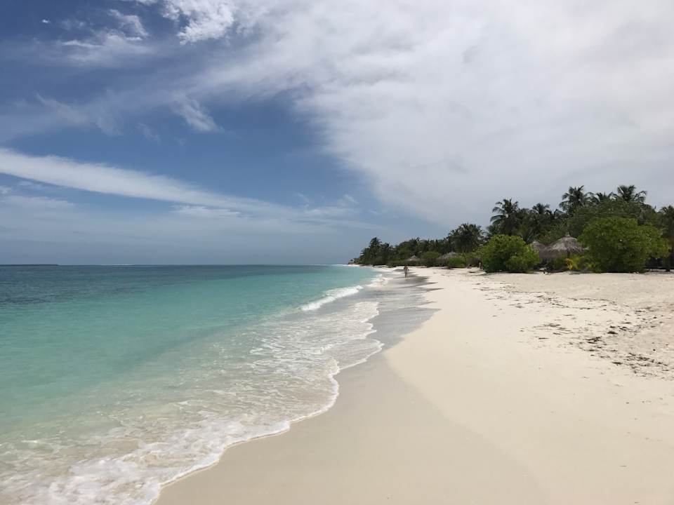 Strand Kuredu Island Resort & Spa