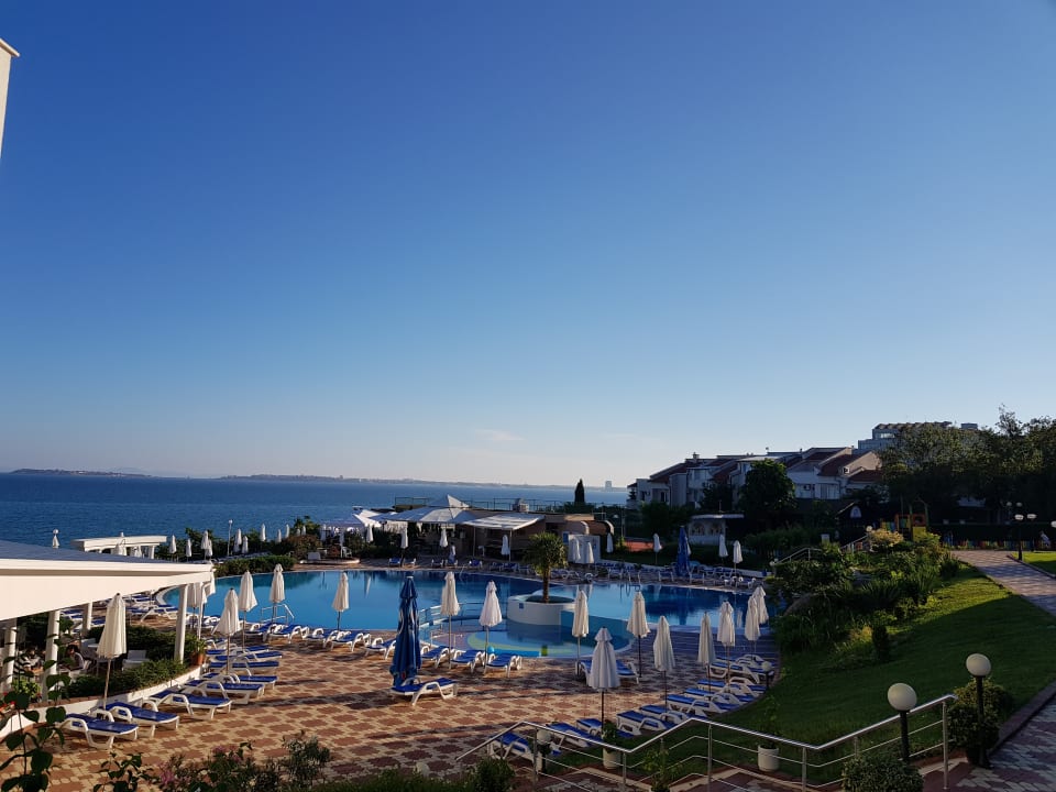 Außenansicht Hotel Sineva Beach