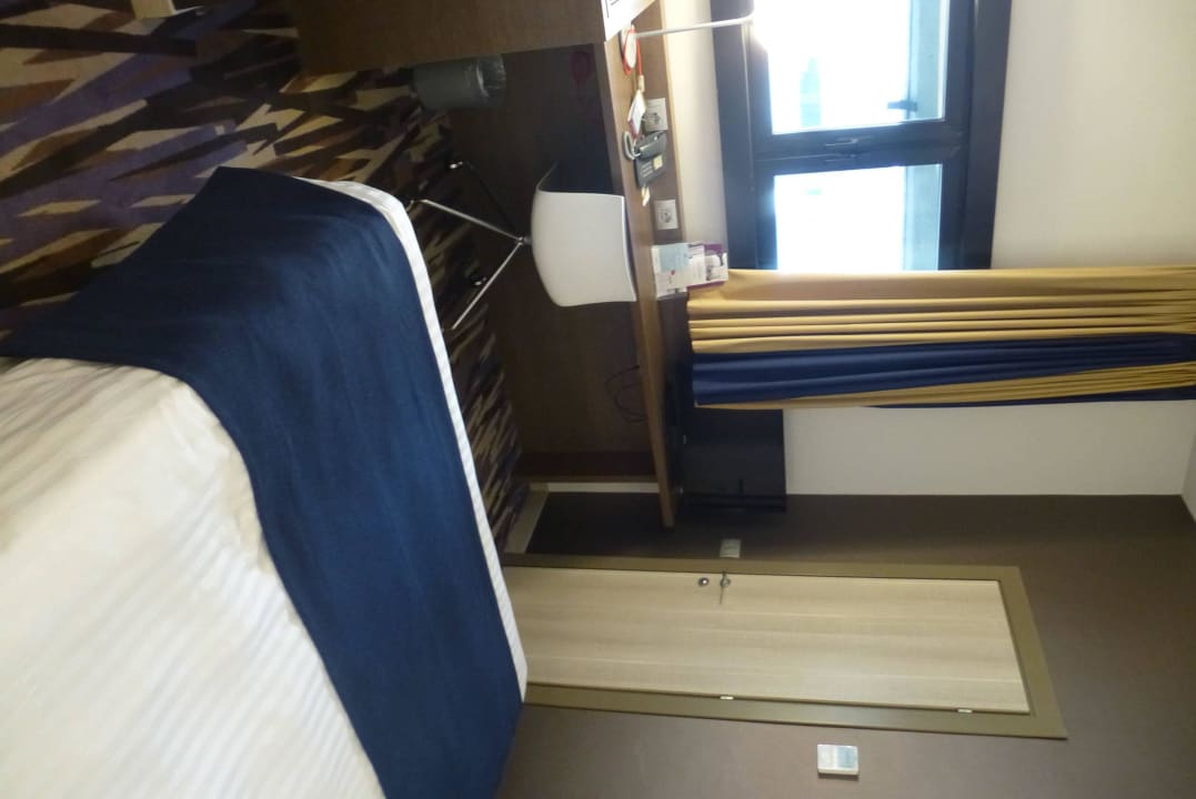 Zimmer 101 - Schlafbereich Mercure Roma Centro Colosseo