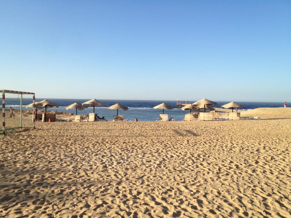 Eine der Badebuchten Radisson Blu Resort, El Quseir