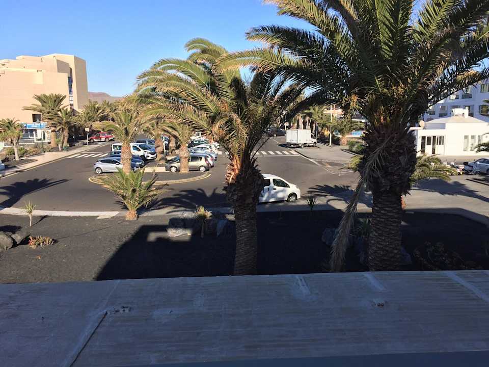 Blick von der Terasse Neptuno Aparthotel