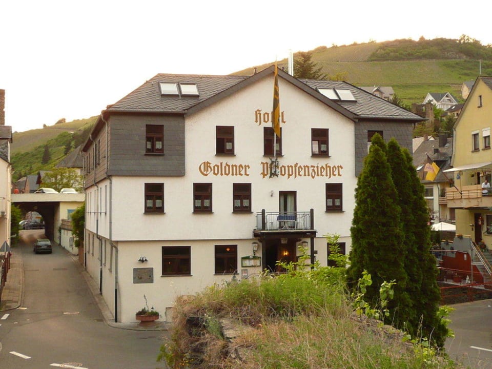 Außenansicht Hotel Goldner Pfropfenzieher
