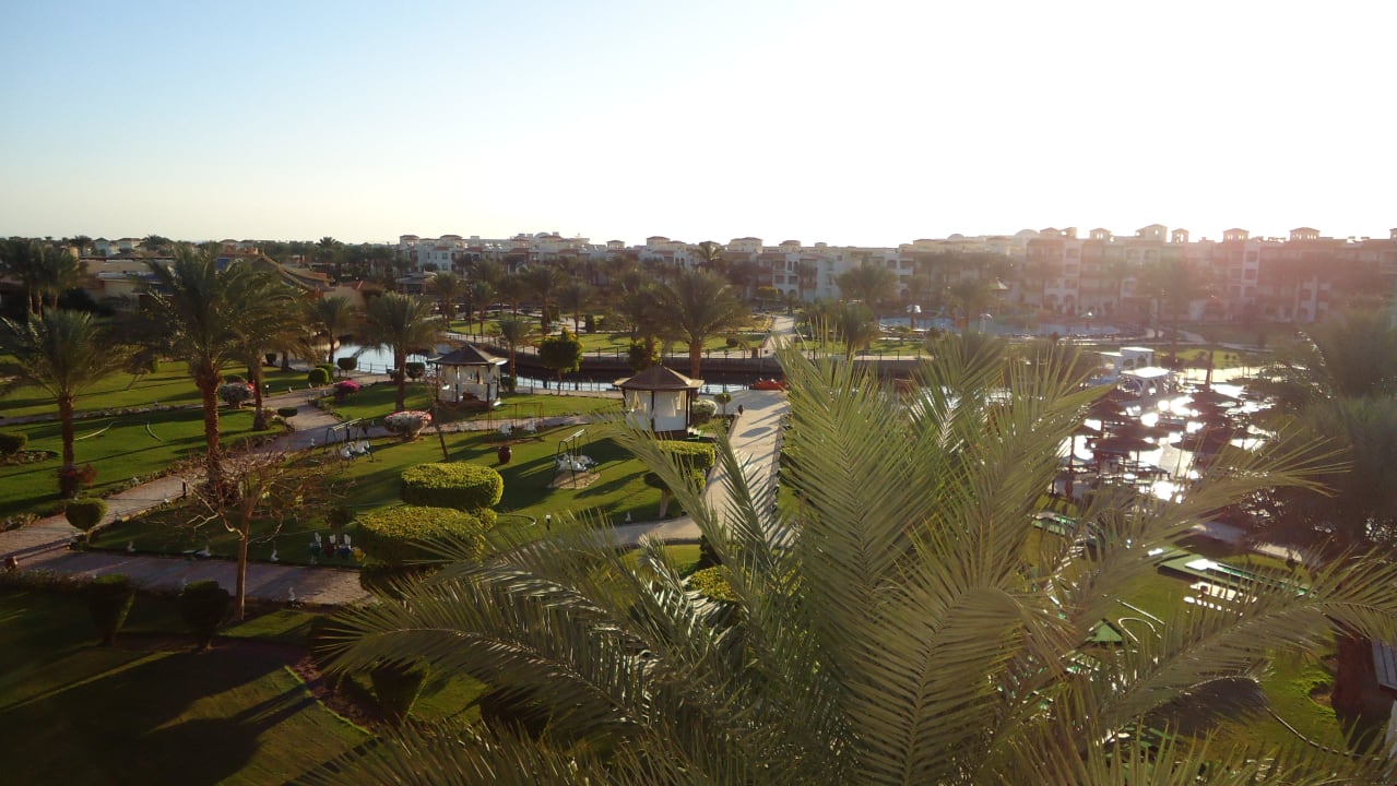 Ausblick vom Zimmerbalkon Pickalbatros Dana Beach Resort - Hurghada