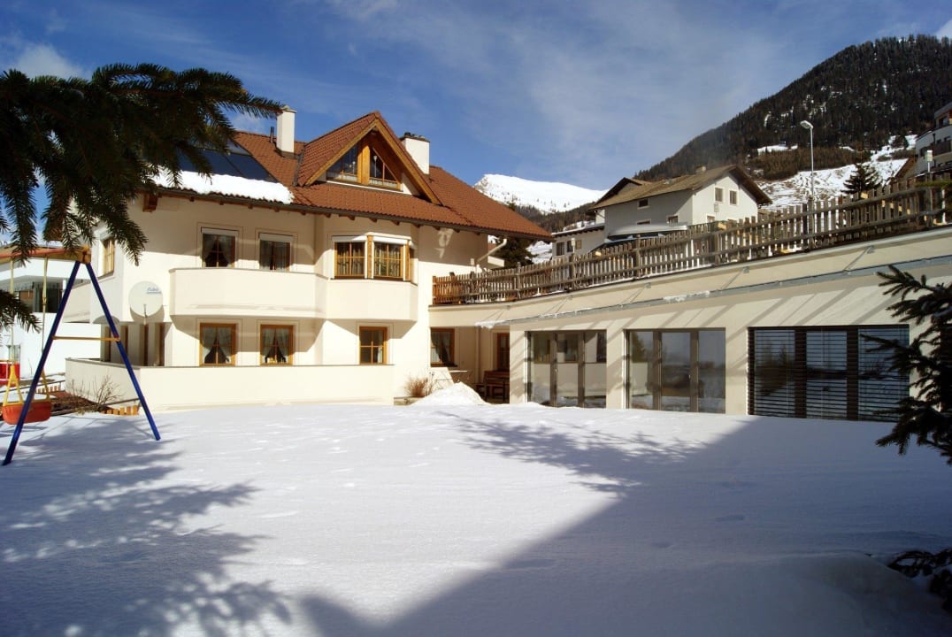 Haus und Garten Apartments Alois' Ferienglück