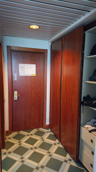 Zimmer Club Esse Roccaruja