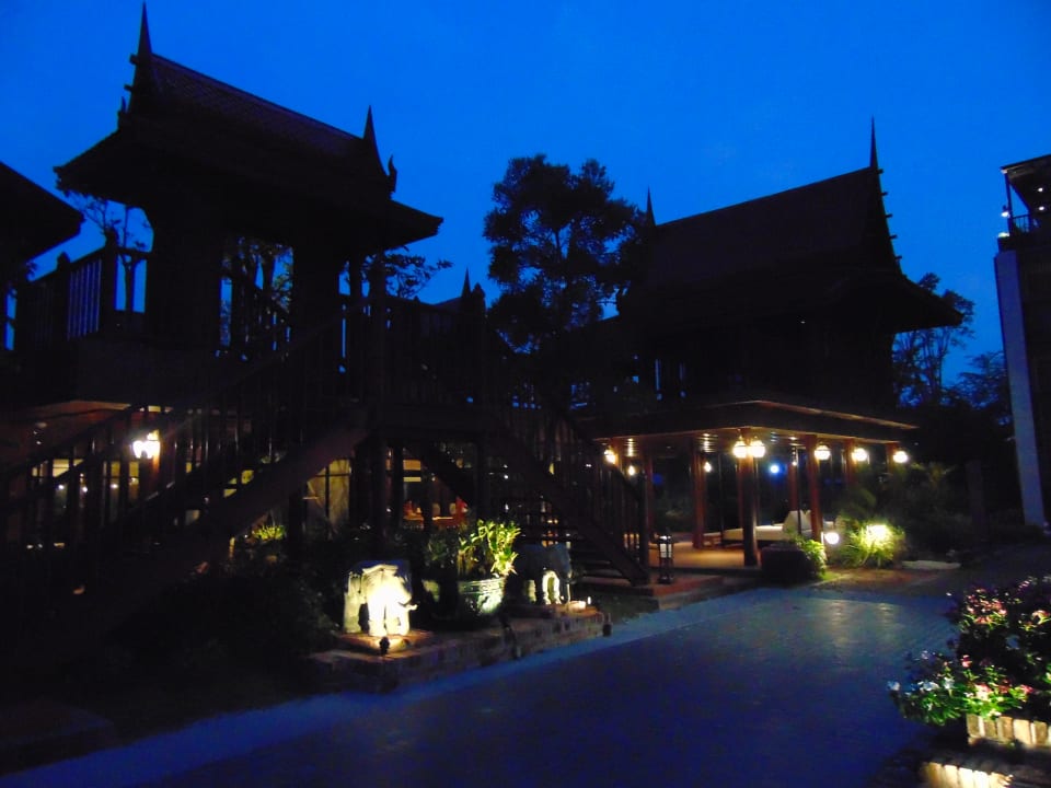 Gastro Divalux Resort & Spa Bangkok, Suvarnabhumi Airport-Free Shuttle