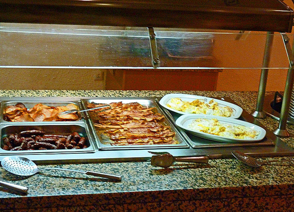 Frühstücksbuffet FERGUS Style Cala Blanca Suites