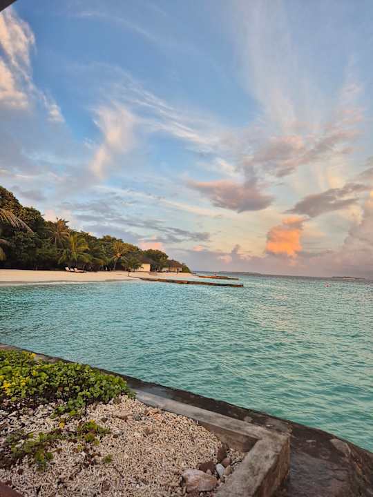 Strand Adaaran Select Meedhupparu Island Resort - Premium All Inclusive