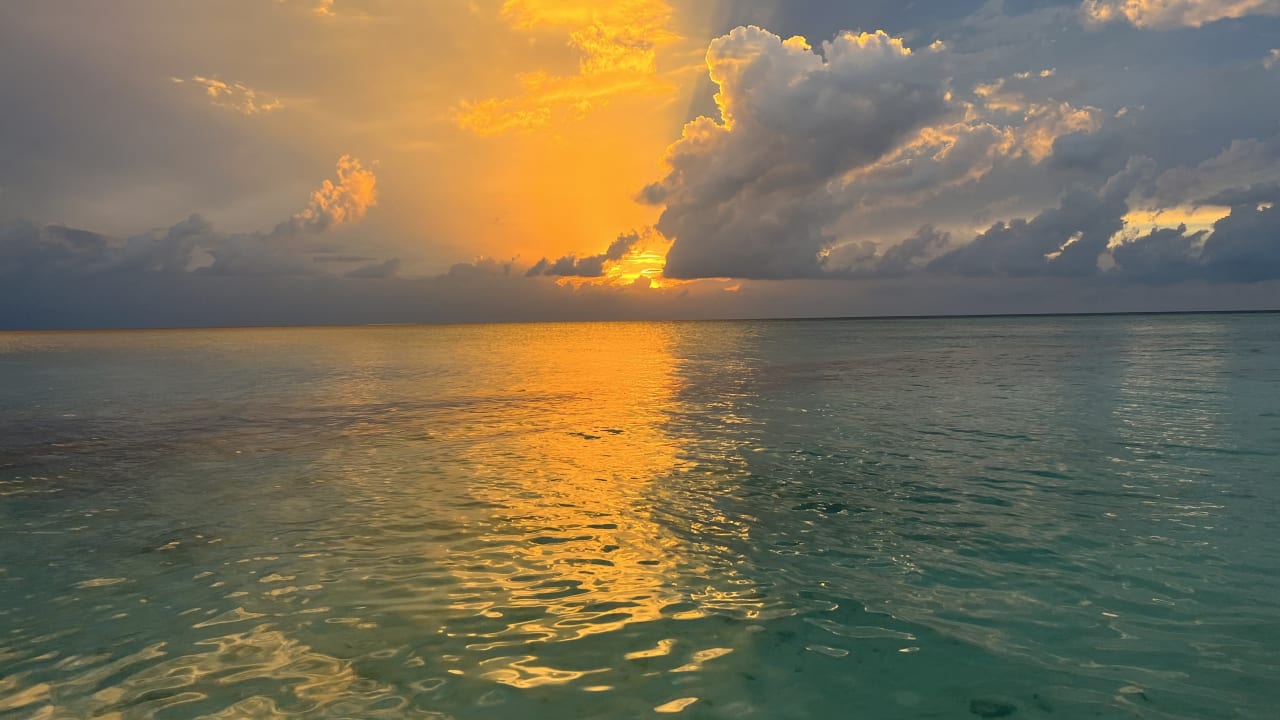 Strand Furaveri Maldives